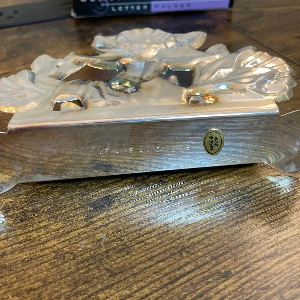 Genuine Silverplate Art Nouveau‎ Floral Letter Holder Napkin Holder Openwork